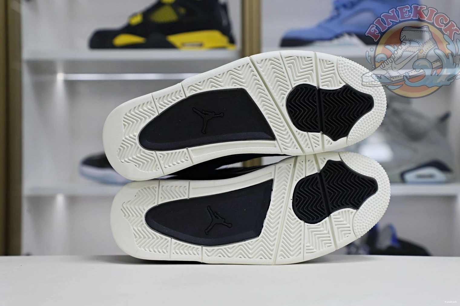 4 Jordan Air black Jordan ponyhair retro 0125